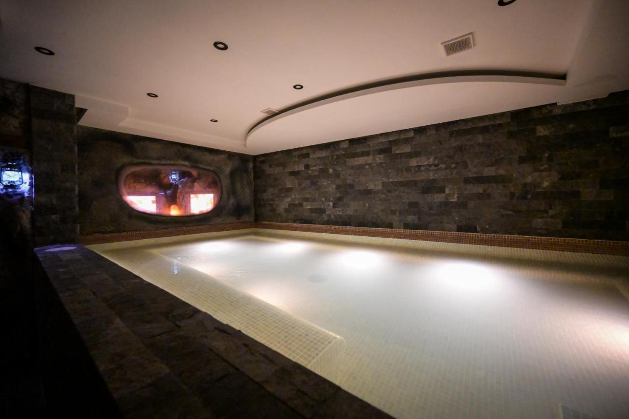 Hotel Yara Vişeu de Sus Exteriér fotografie