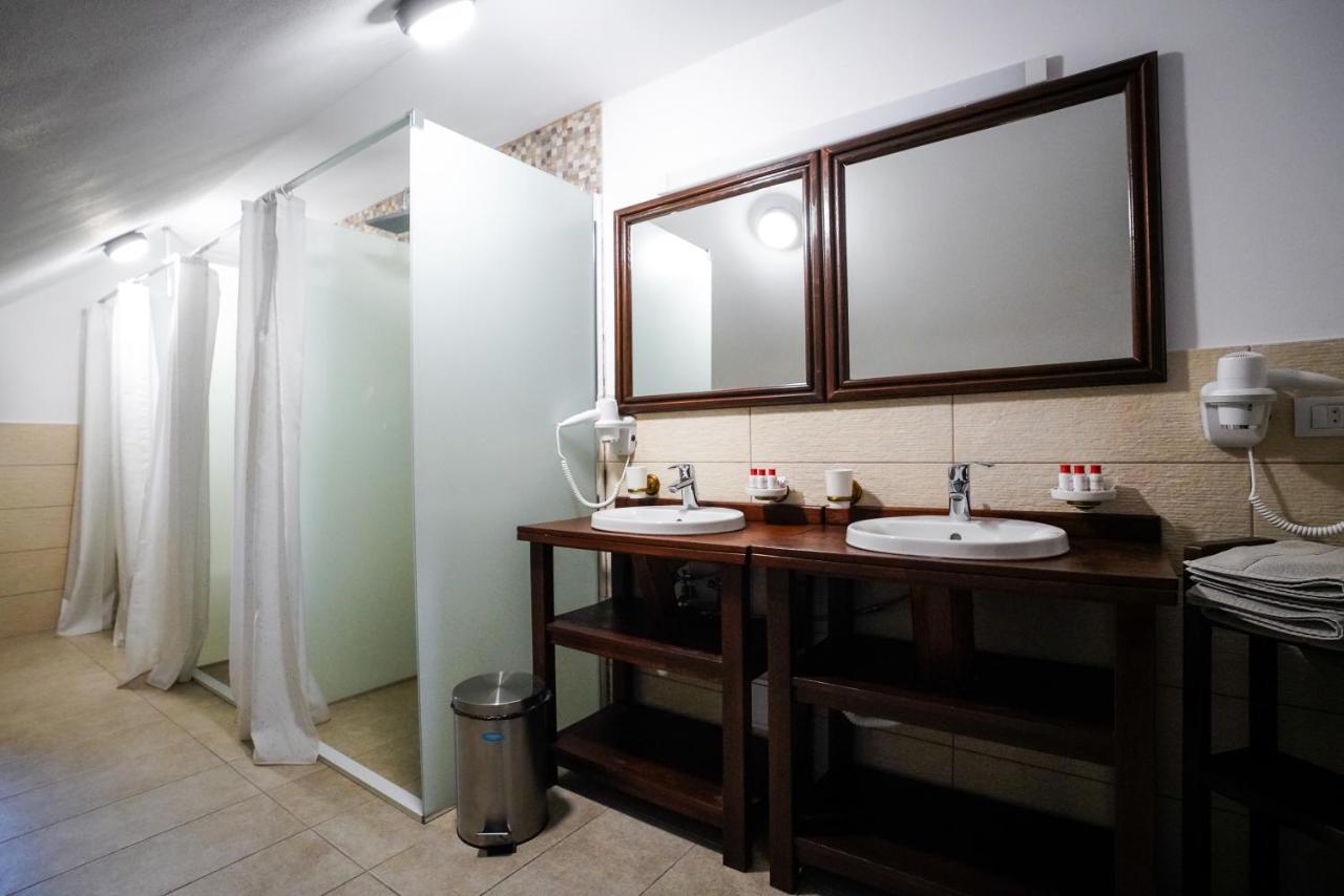 Hotel Yara Vişeu de Sus Exteriér fotografie